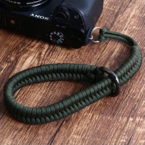  Dây đeo tay wrist strap dây dù Paracord đan - Màu xanh rêu 