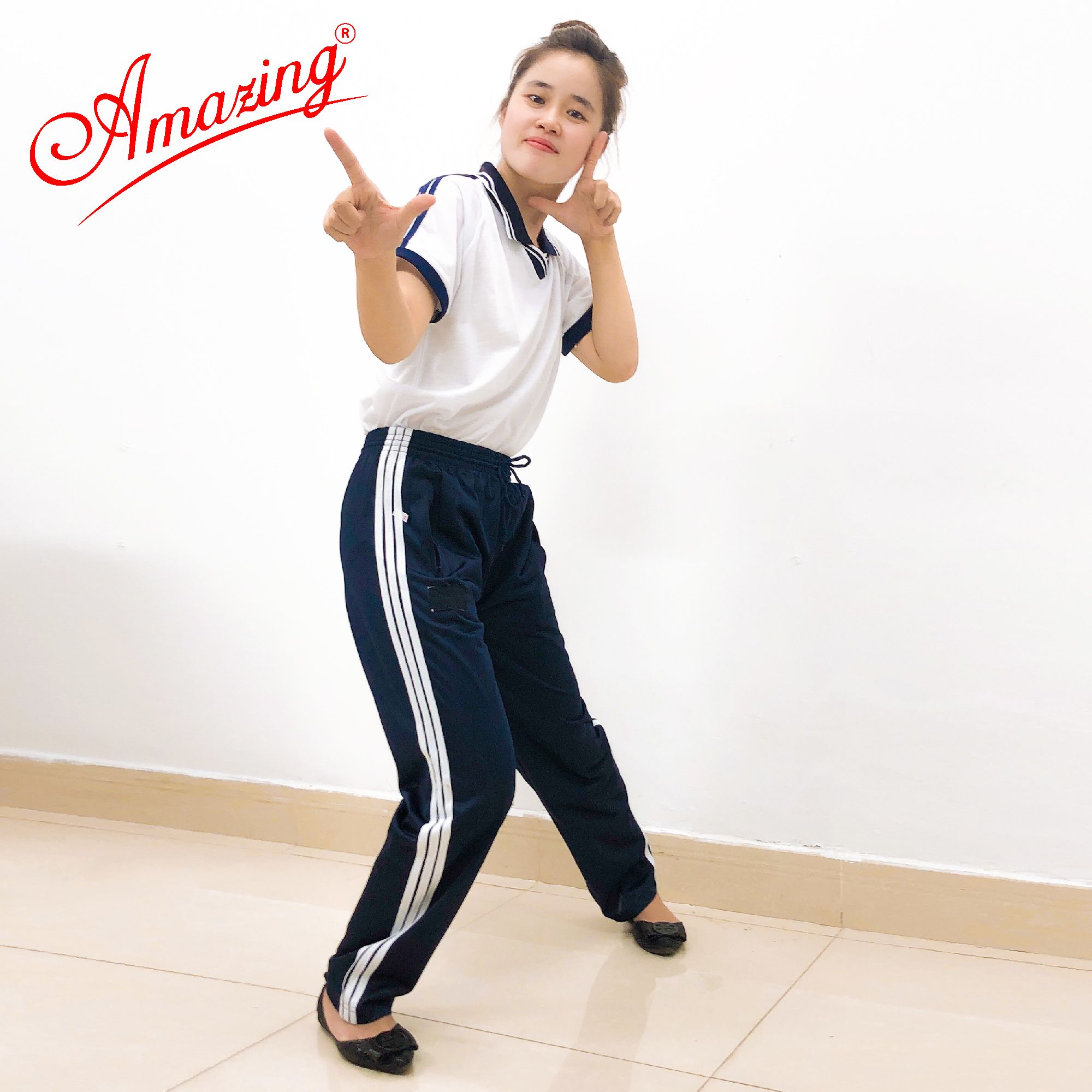 Áo thun trắng thể dục cổ tròn, đồng phục thể thao cho học sinh nam nữ các cấp, Amazing