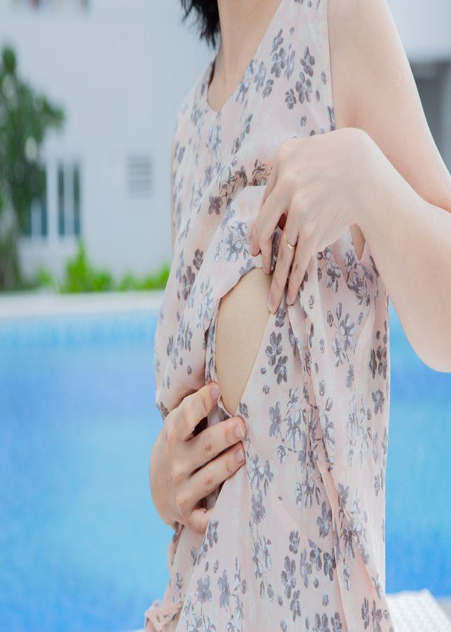 Áo thiết kế cho bé bú - Hoa hồng hai lớp
