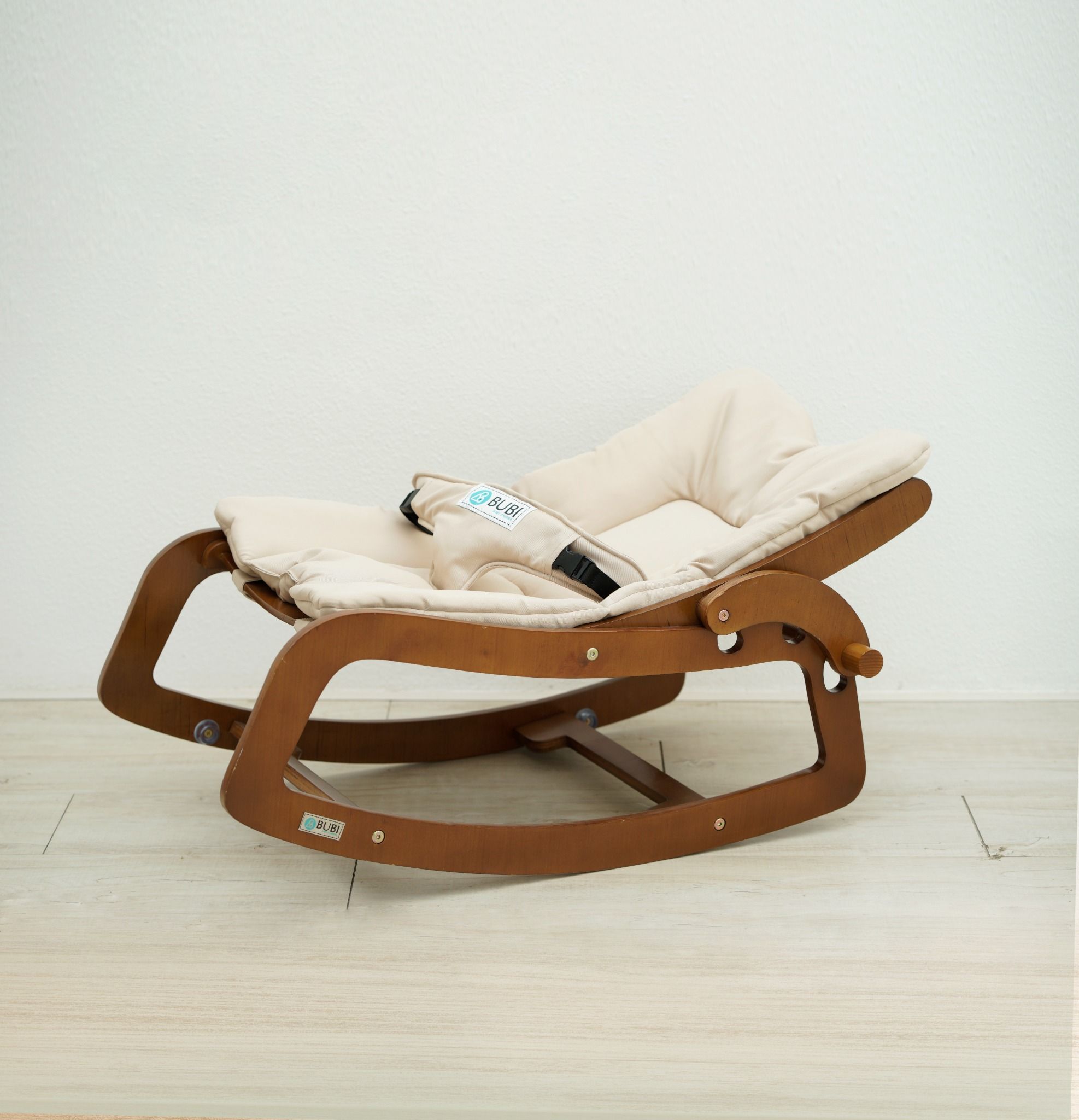  BUBI Bouncer - Dark Frame w Beige Top 