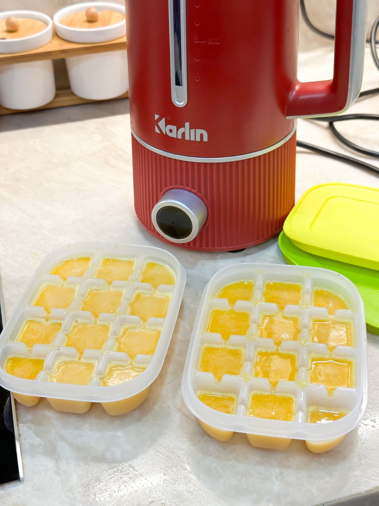  Karlin - Máy nấu sữa hạt 