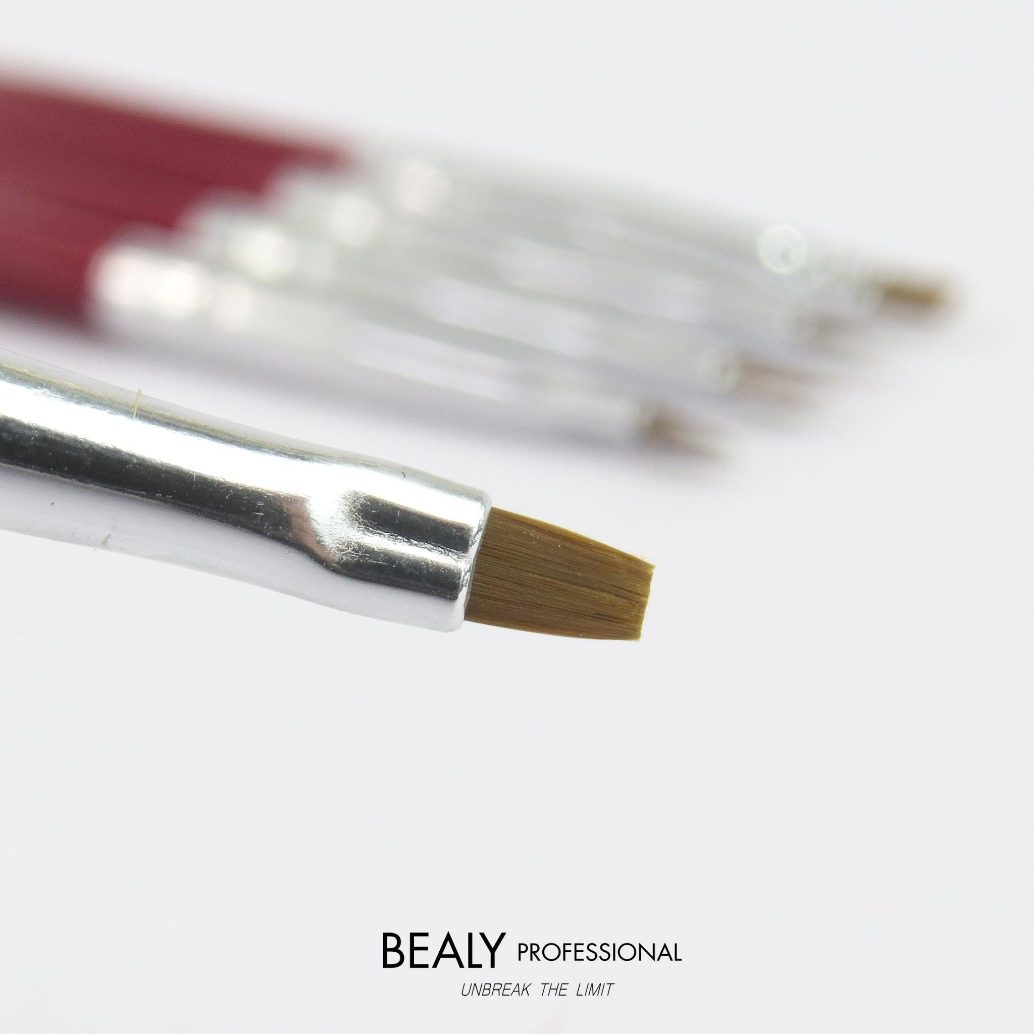 CỌ BẢN ĐẦU BẰNG CÁN GỖ ĐỎ ĐUÔI BẠC JENNY GLM #1