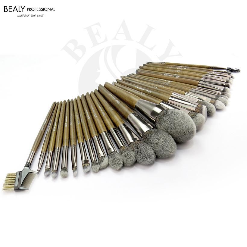 BỘ CỌ TRANG ĐIỂM XẾP LỚP BEALY 30C (cọ)