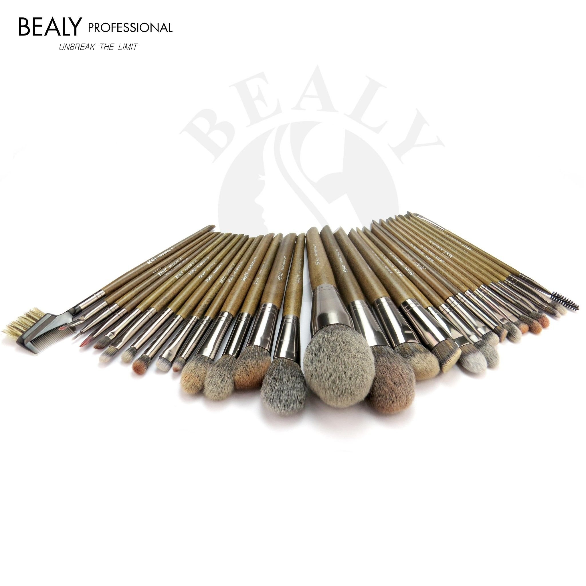 BỘ CỌ TRANG ĐIỂM XẾP LỚP BEALY 30C (cọ)