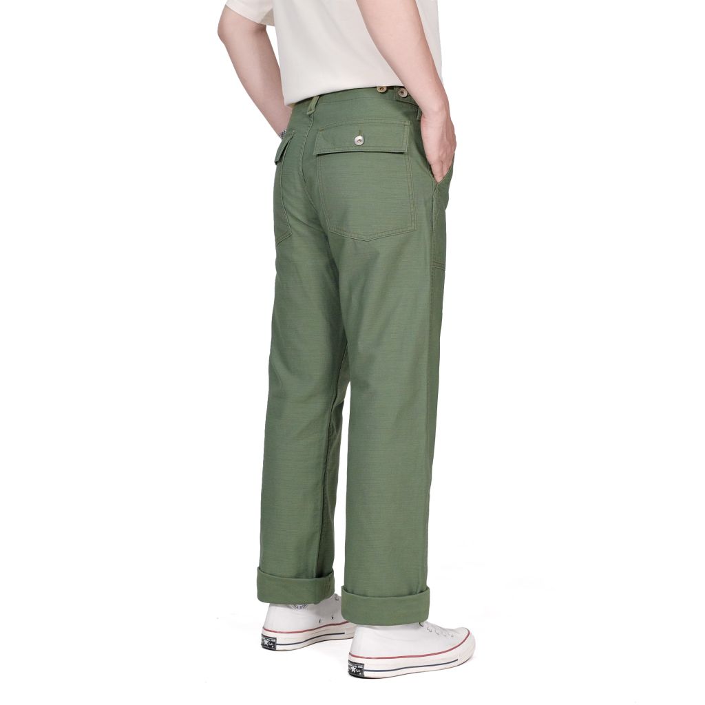 Military Cactus / Straight Pants