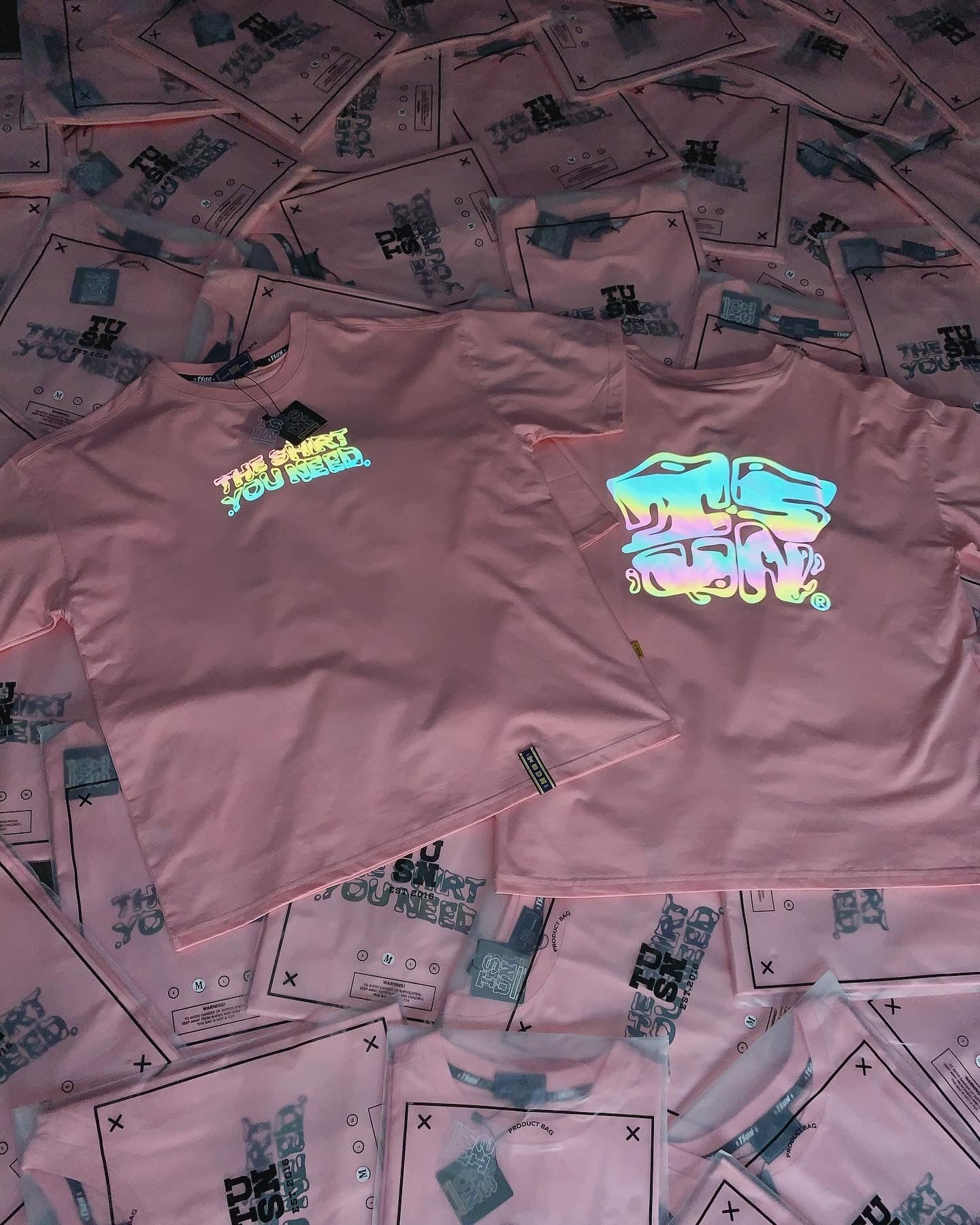 Reflective Tee/Pink