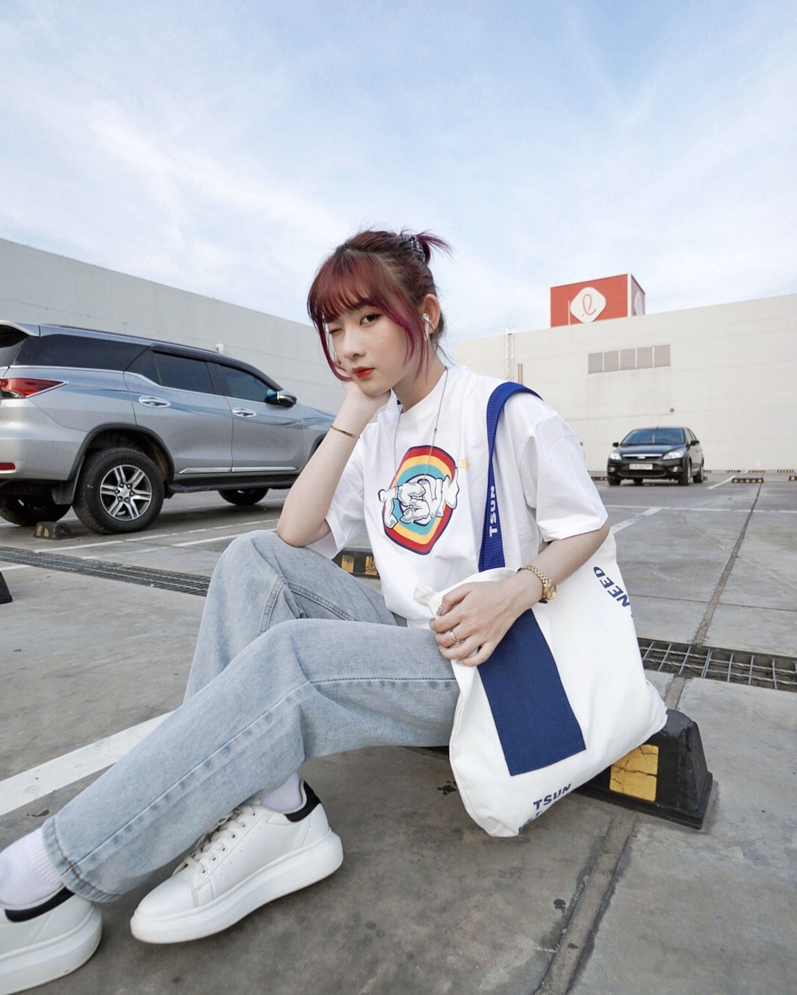 Less Monday Tee - White