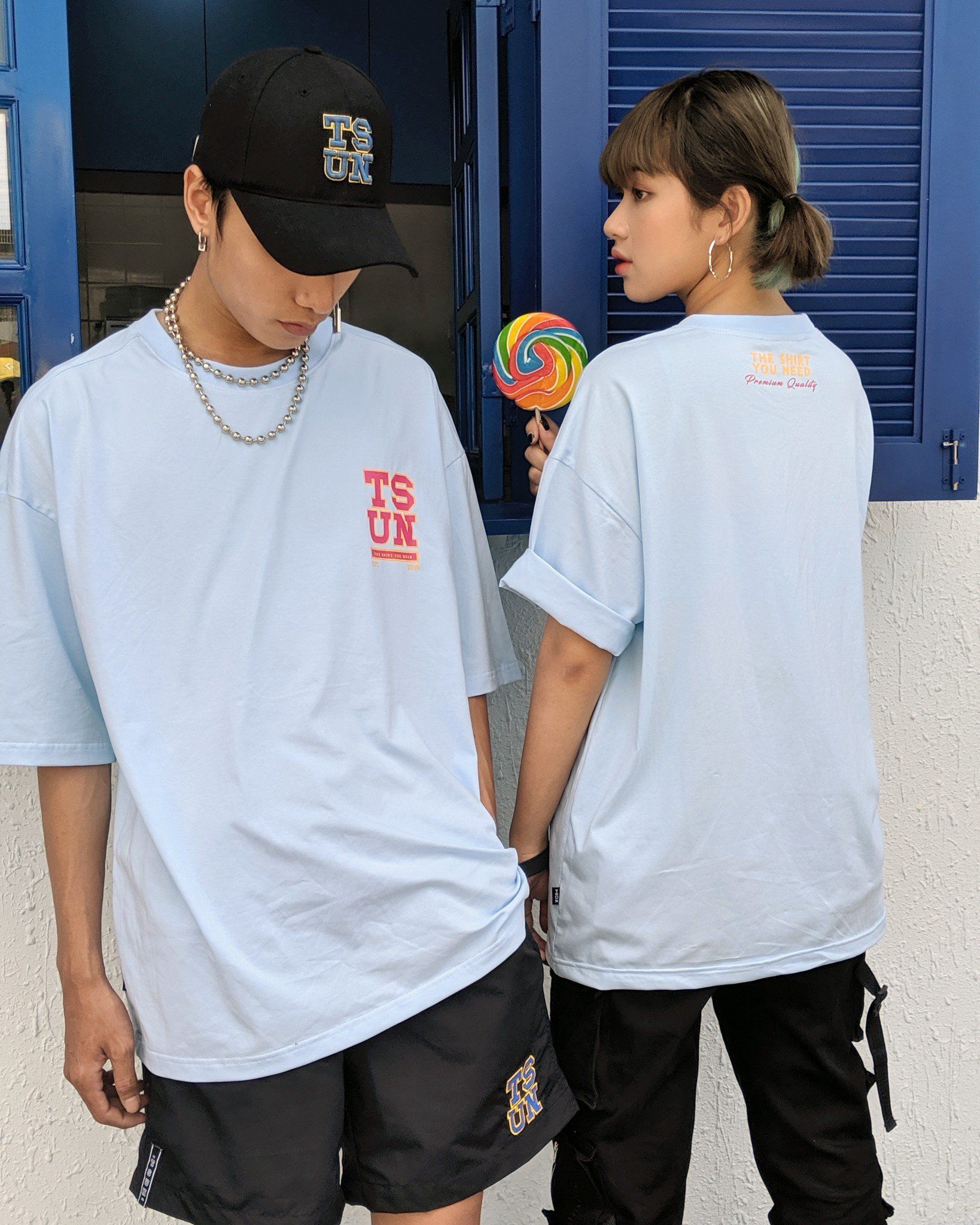 Signature Tee/Light Blue