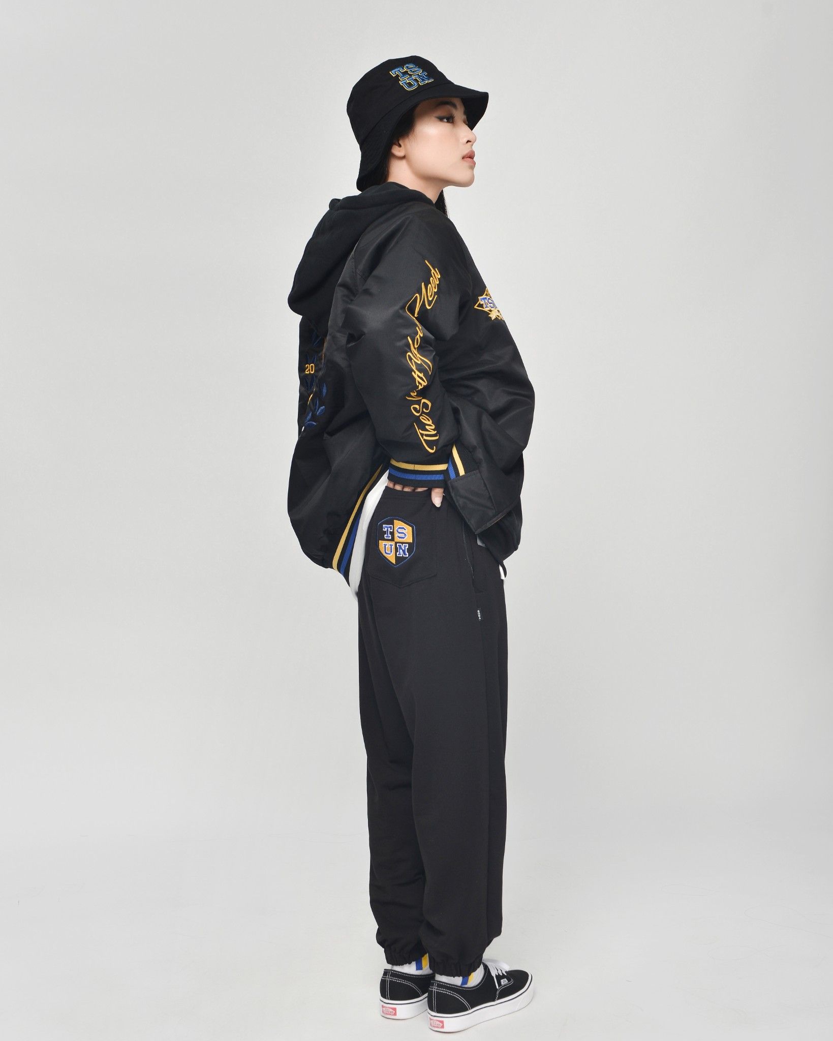 TSUN Bomber Jacket/Black