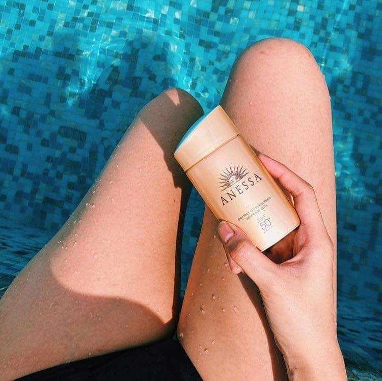 Kem chống nắng Anessa Perfect UV Sunscreen Skincare Milk SPF50+/PA++++ 60ml
