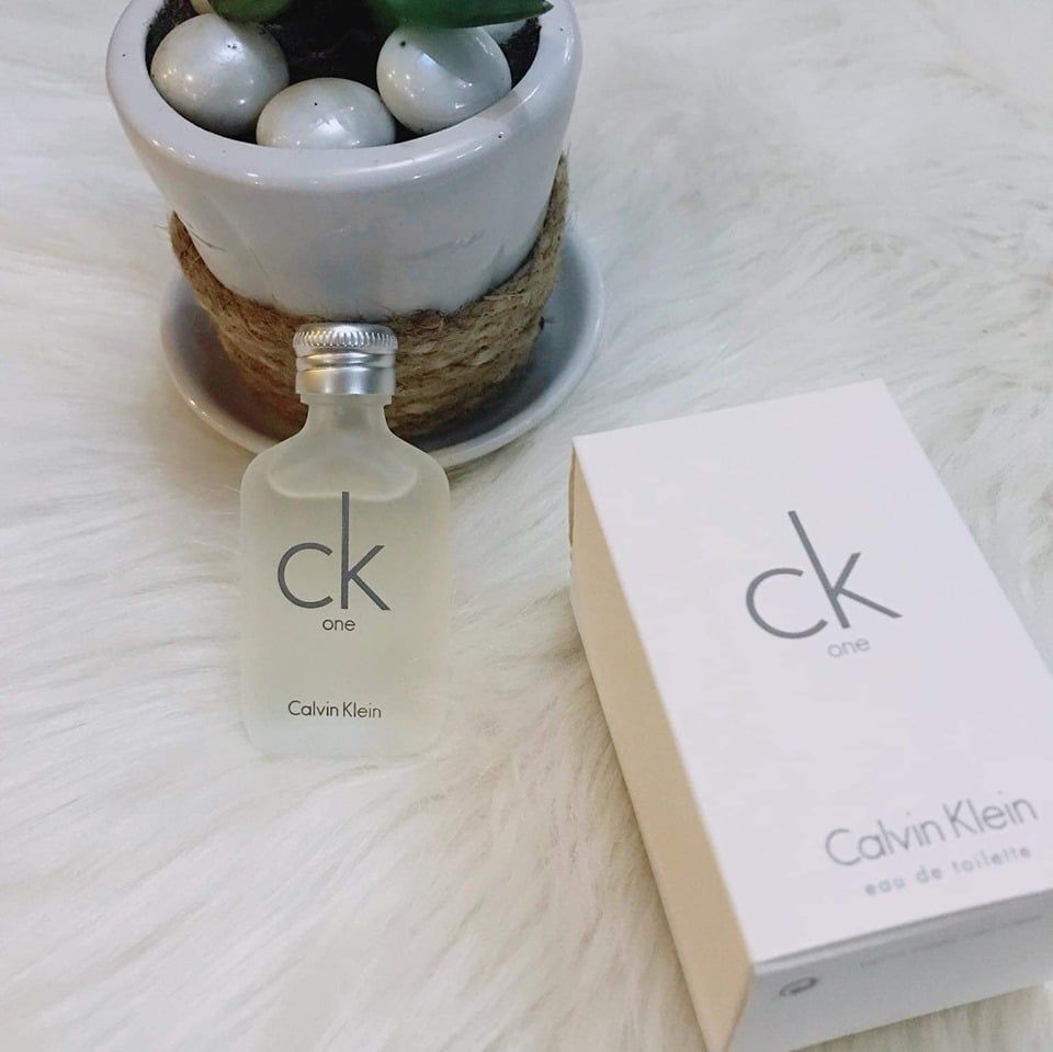 CALVIN KLEIN deluxe fragrance travel collection for men