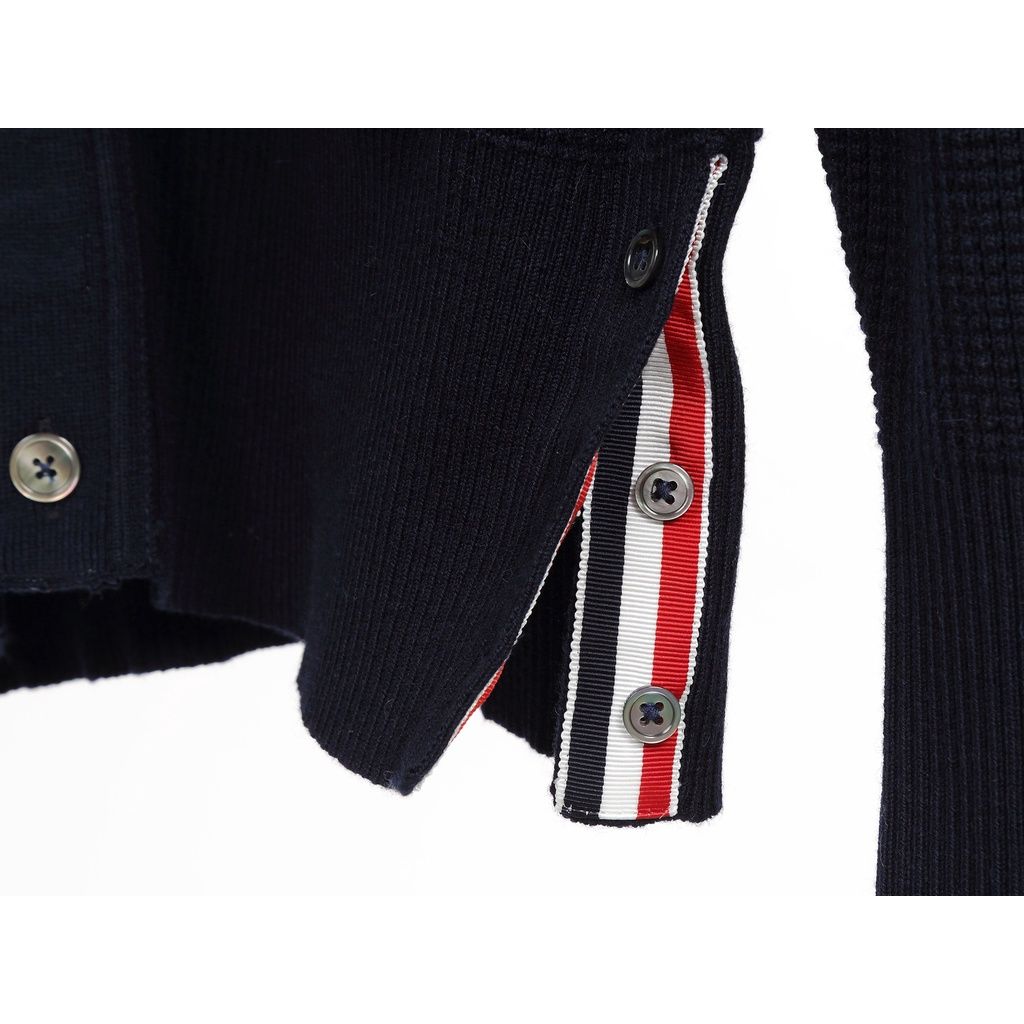 Áo khoác cổ tim Cardigan nam nữ dệt kim Thom Browne 4-Bar 20235 chất vải nhung tăm cao cấp thiết kế tay áo kẻ sọc