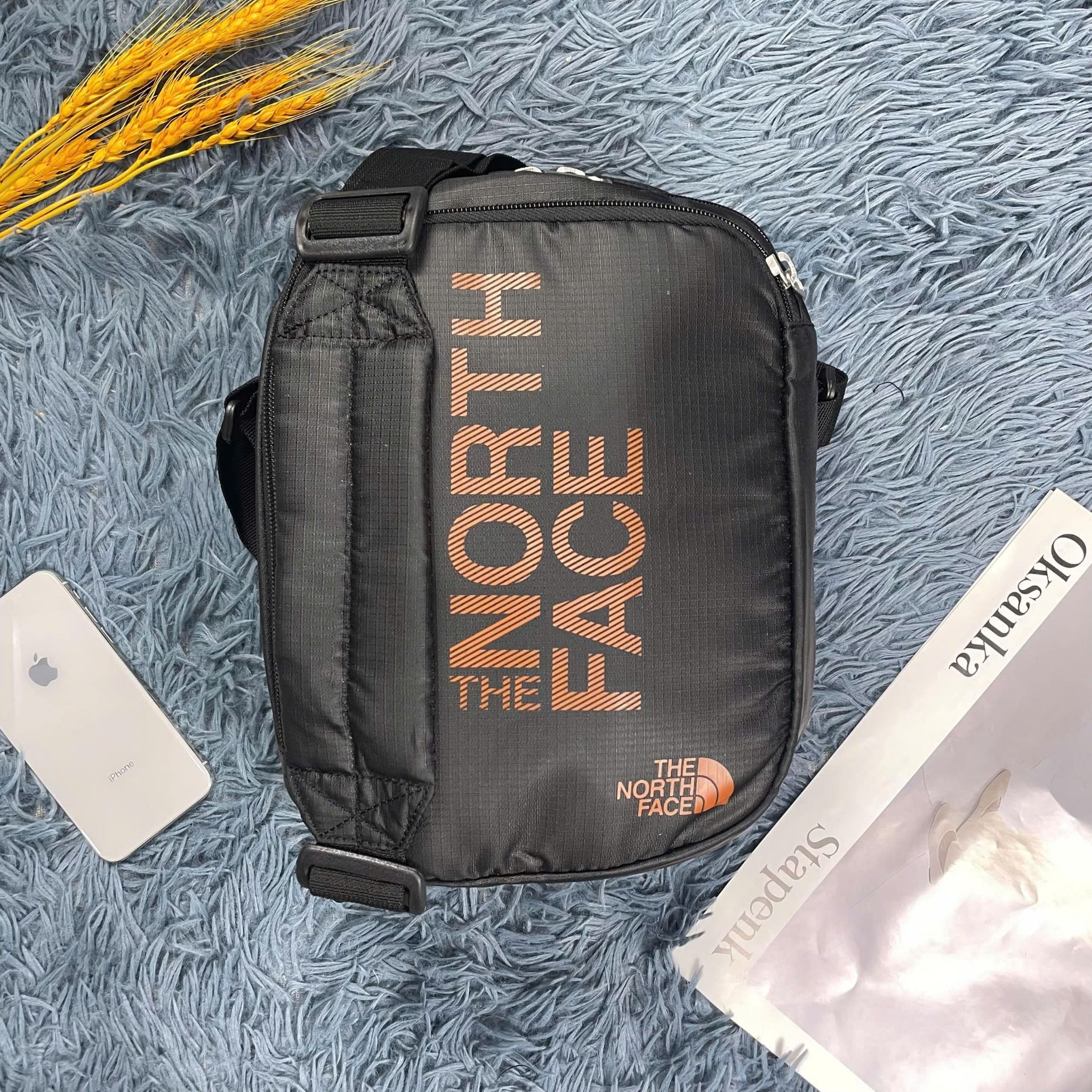 Túi Đeo Chéo Thời Trang THE NORTH FACE SLING BAG Đựng Vừa Ipad 9.7