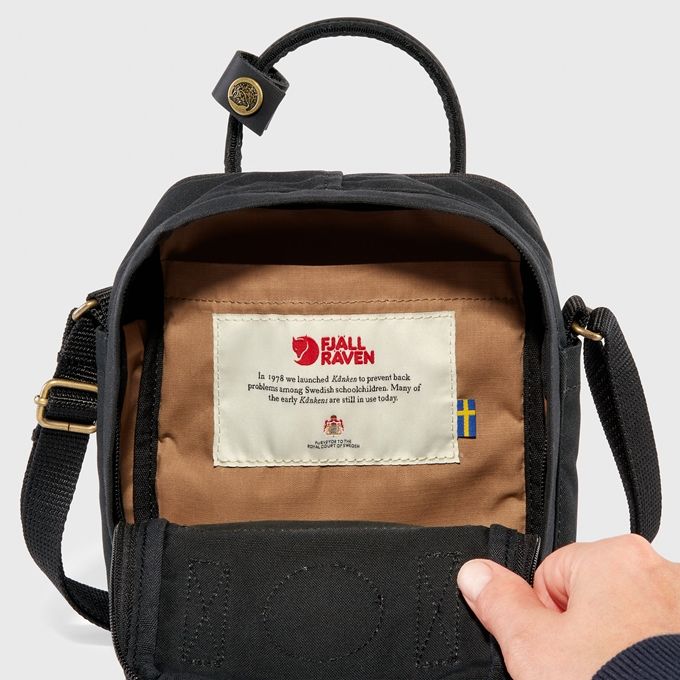 Túi Đeo Chéo FJALLRAVEN KÅNKEN NO. 2 BLACK SLING