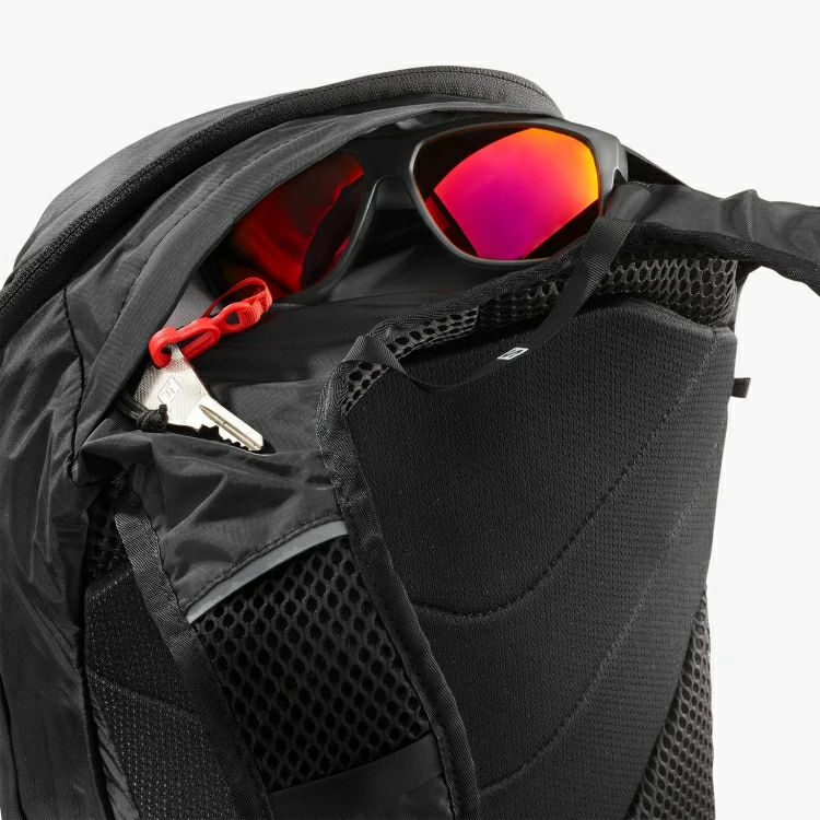 SALOMON 10484 TRAILBLAZER 20 Trail Blazer Backpack
