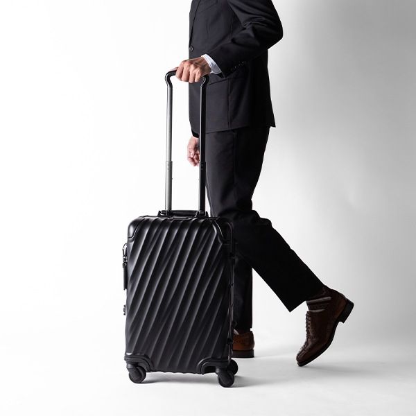 Vali Thời Trang TUMI INTERNATIONAL EXPADABLE 4 WHEELED CARRY ON 0228771