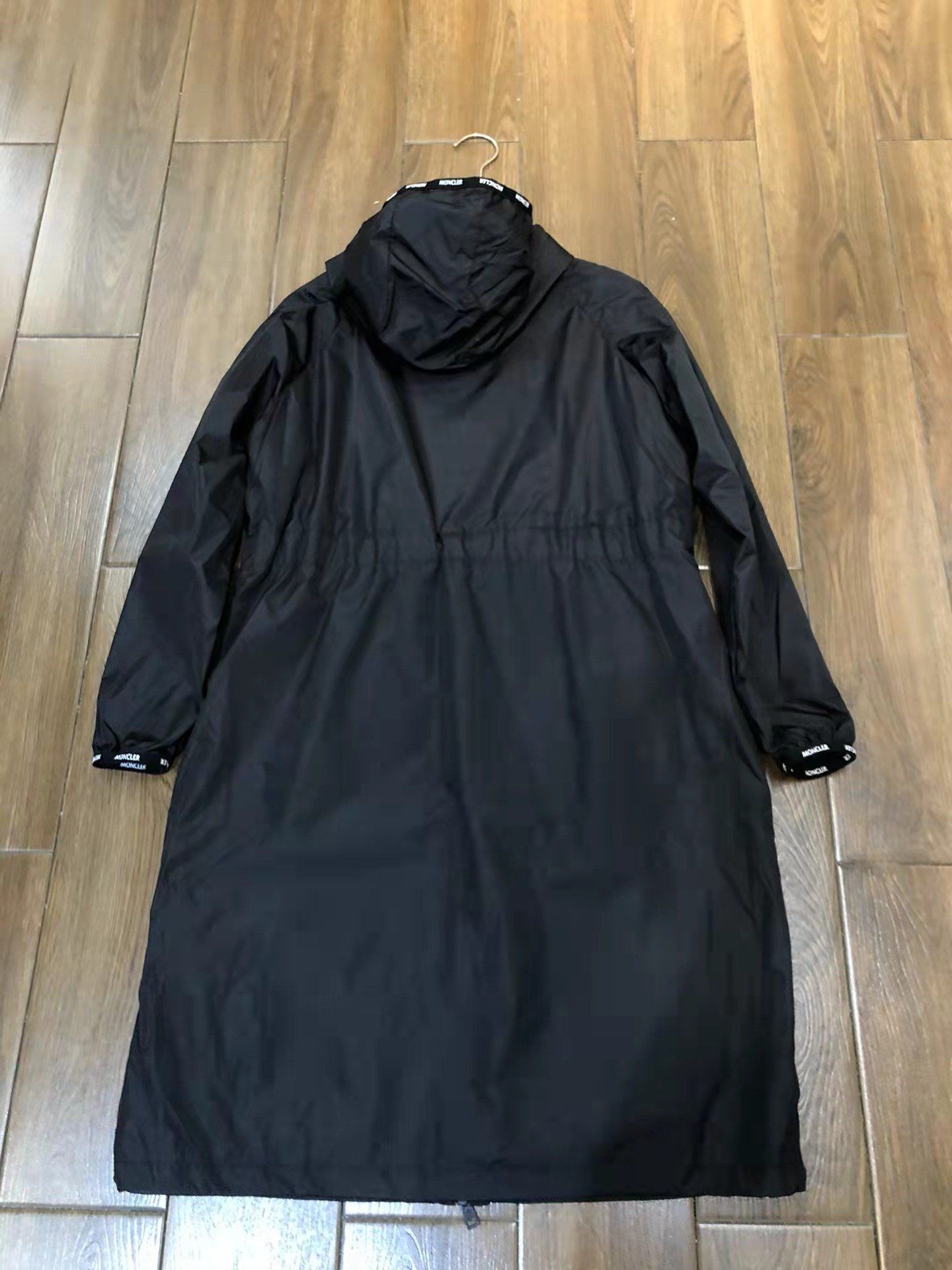 Áo Khoác Gió Phong Cách Hàn Quốc MONCLER Dáng Dài
