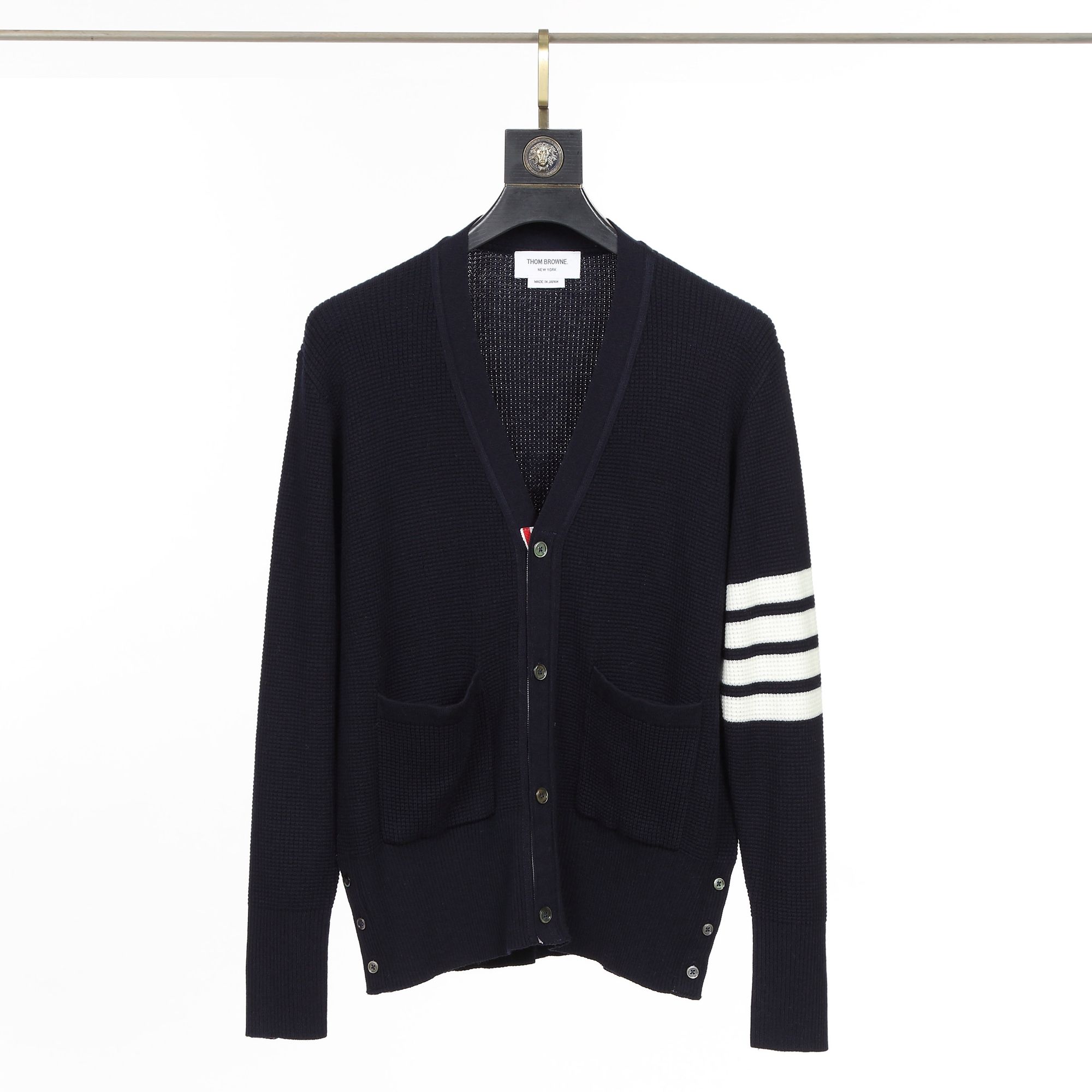Áo khoác cổ tim Cardigan nam nữ dệt kim Thom Browne 4-Bar 20235 chất vải nhung tăm cao cấp thiết kế tay áo kẻ sọc