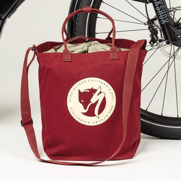  Túi Xách Tote Nam Nữ SPECIALIZED/FJALLRAVEN CAVE TOTE 