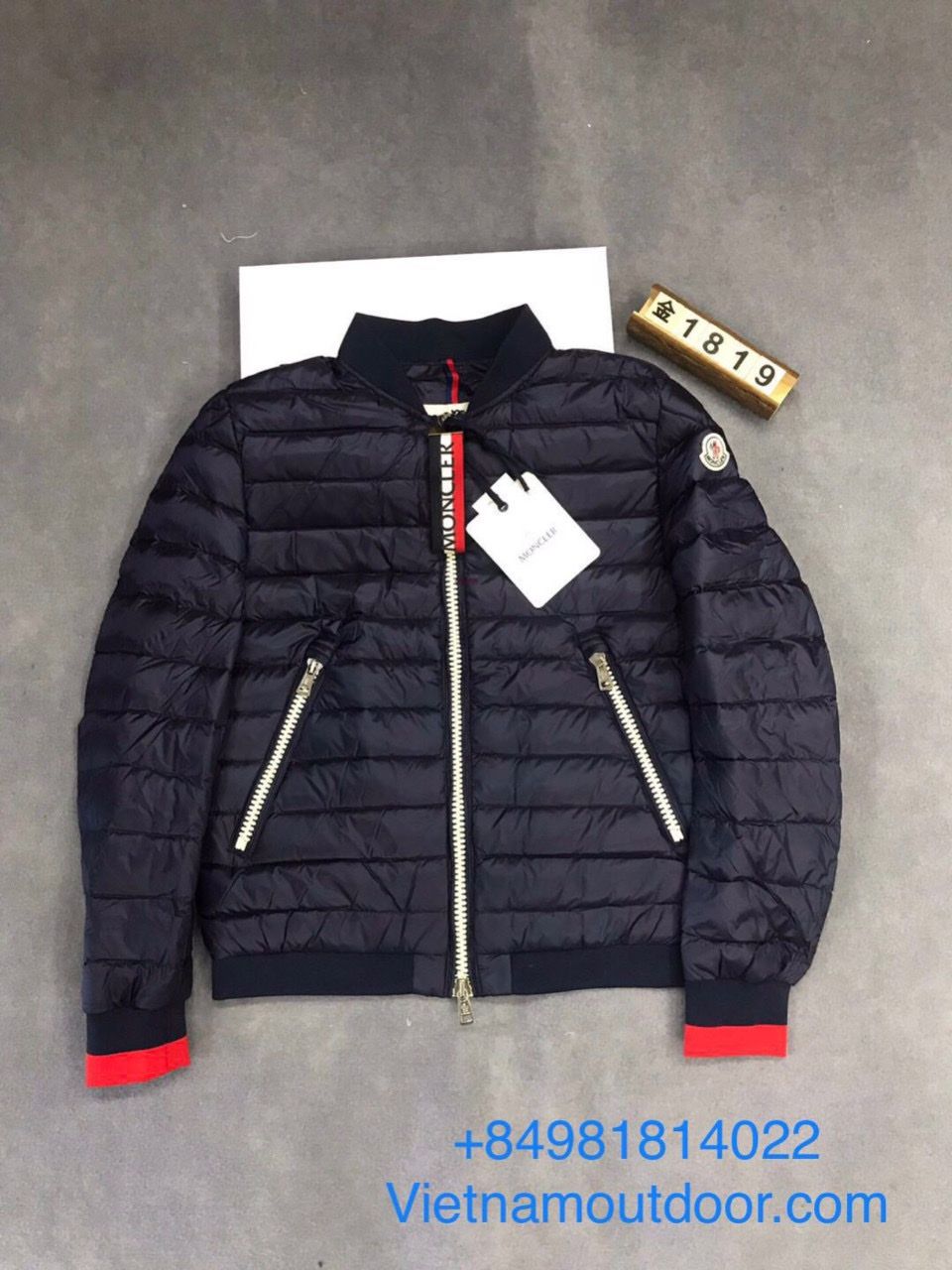Áo Khoác Lông Vũ Moncler Siêu Nhẹ Unisex