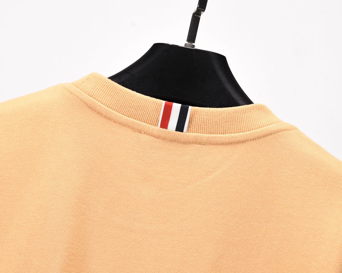 Áo Sweater nam nữ form rộng dáng Unisex Thom Browne 015 chất liệu len bông thiết kế tay áo kẻ 4 sọc cao cấp