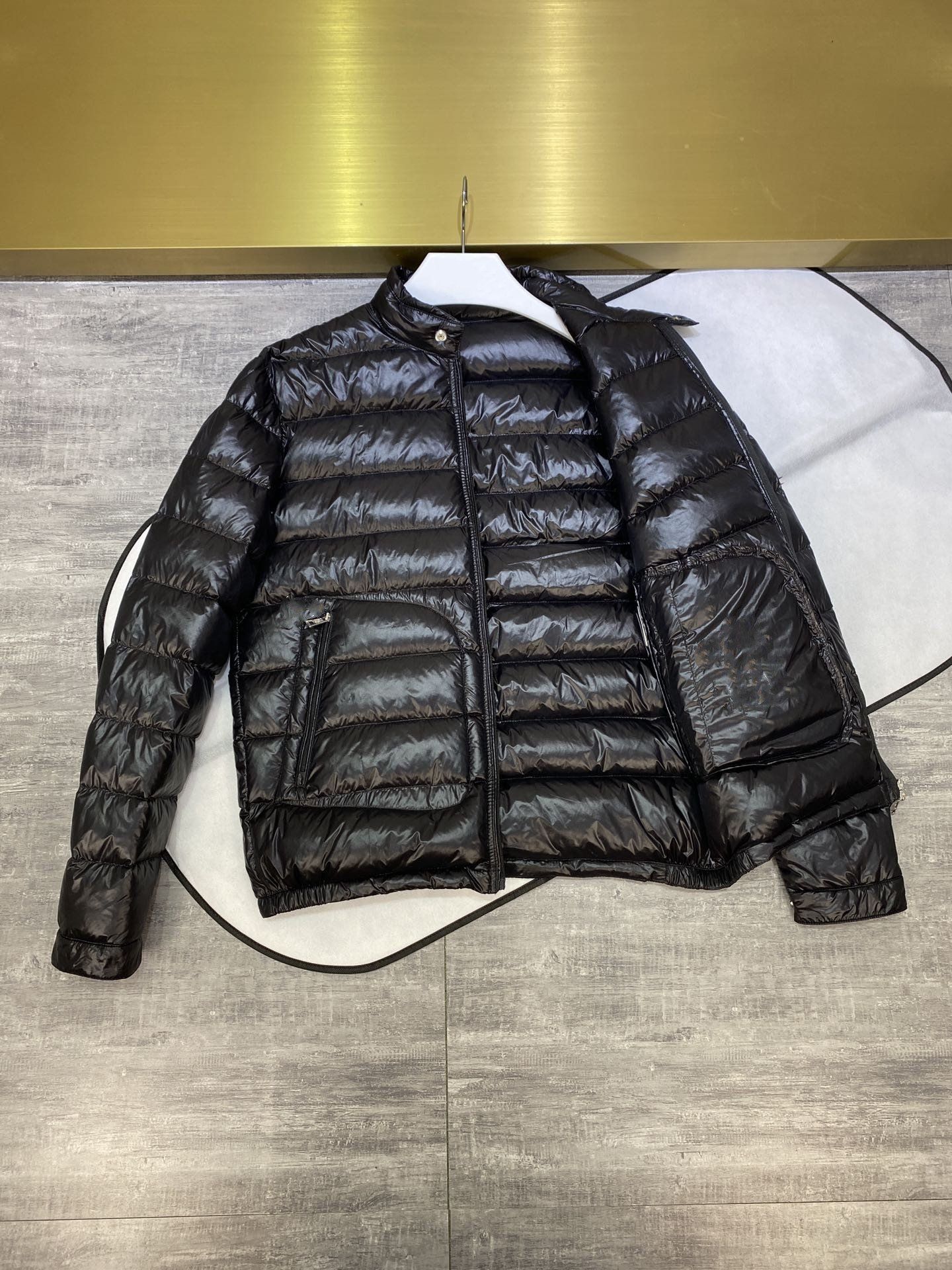 Áo Khoác Lông Vũ Siêu Nhẹ MONCLER