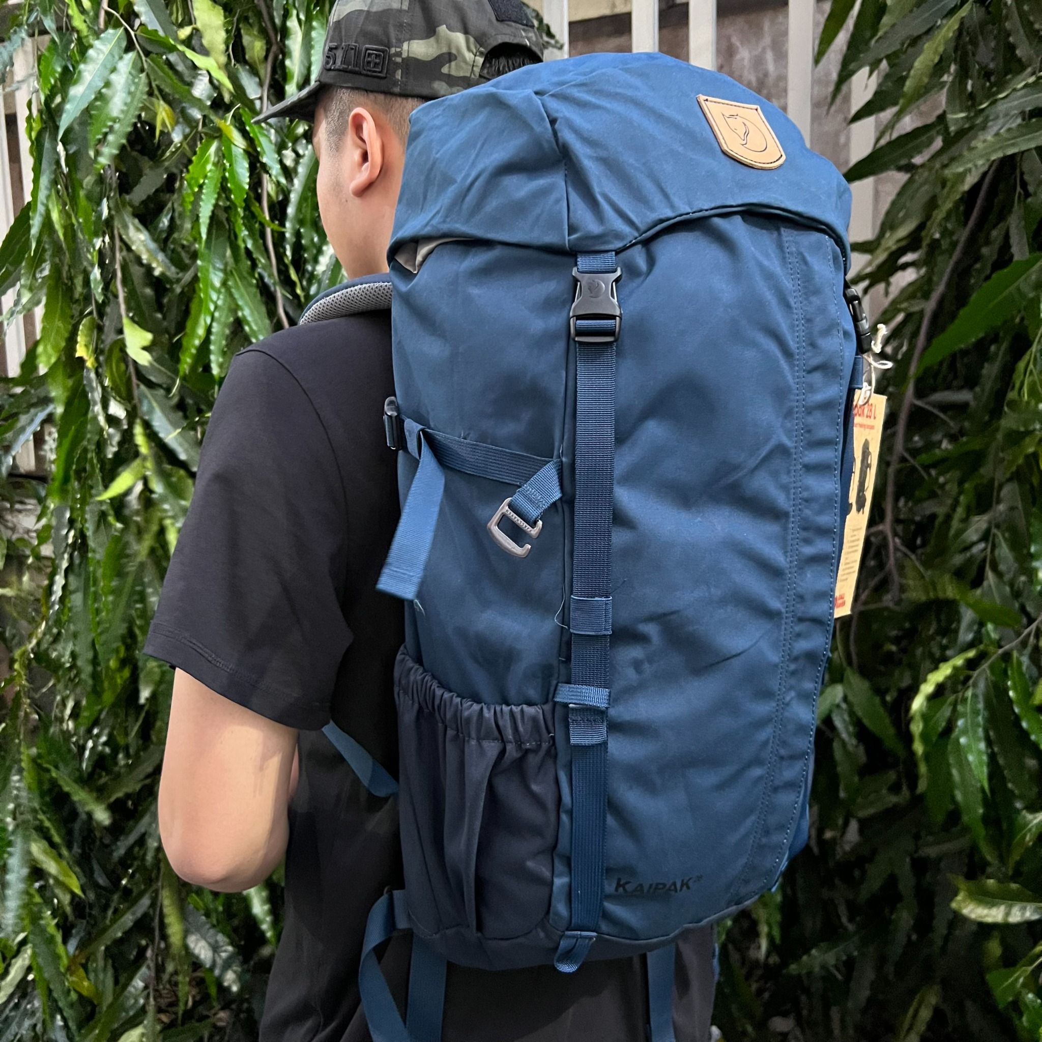  Fjallraven Kaipak 28 Trekking Backpack 