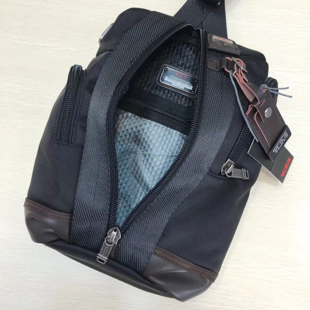 Túi Đeo Chéo Tumi 222318 Alpha Bravo Monterey Leather