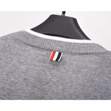  Áo khoác cổ tim Cardigan nam nữ dệt kim Thom Browne 4-Bar 8861 chất vải nỉ len cao cấp thiết kế tay áo kẻ sọc cực sang 