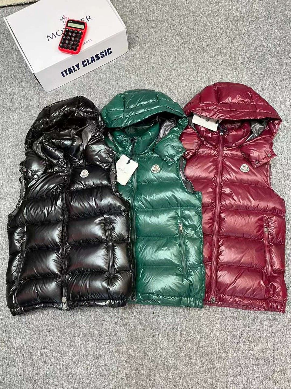  Áo Khoác Gilet Nam MONCLER BORMES DOWN VEST 