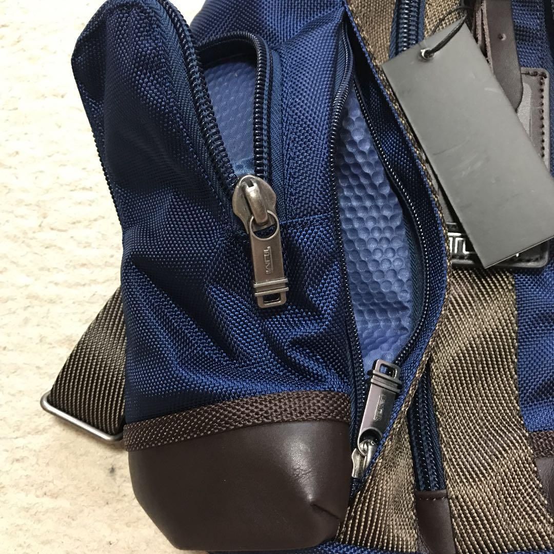 Túi Đeo Chéo Tumi 222318 Alpha Bravo Monterey Leather
