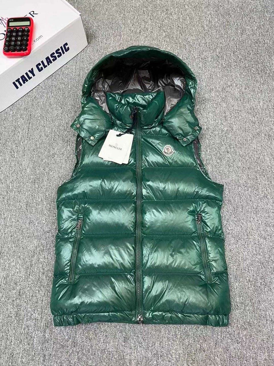 Áo Khoác Gilet Nam MONCLER BORMES DOWN VEST