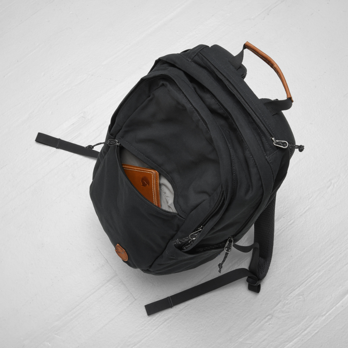 Balo Du Lịch Laptop FJALLRAVEN RAVEN 20