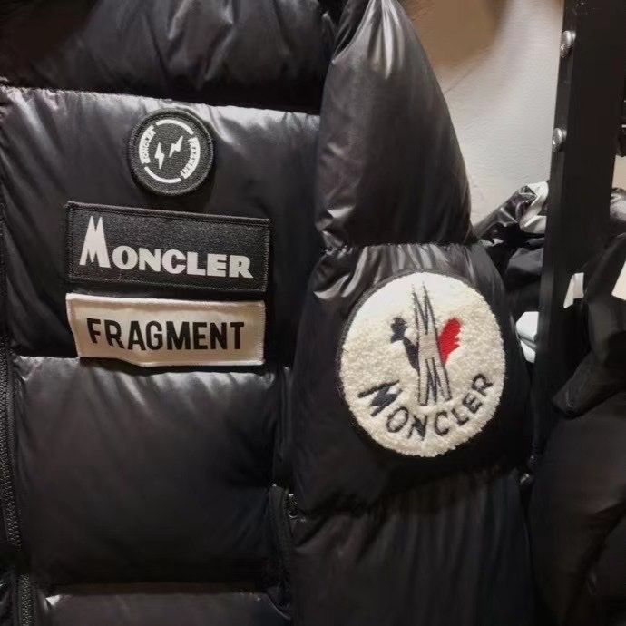 Áo Khoác Nam Lông Vũ Moncler