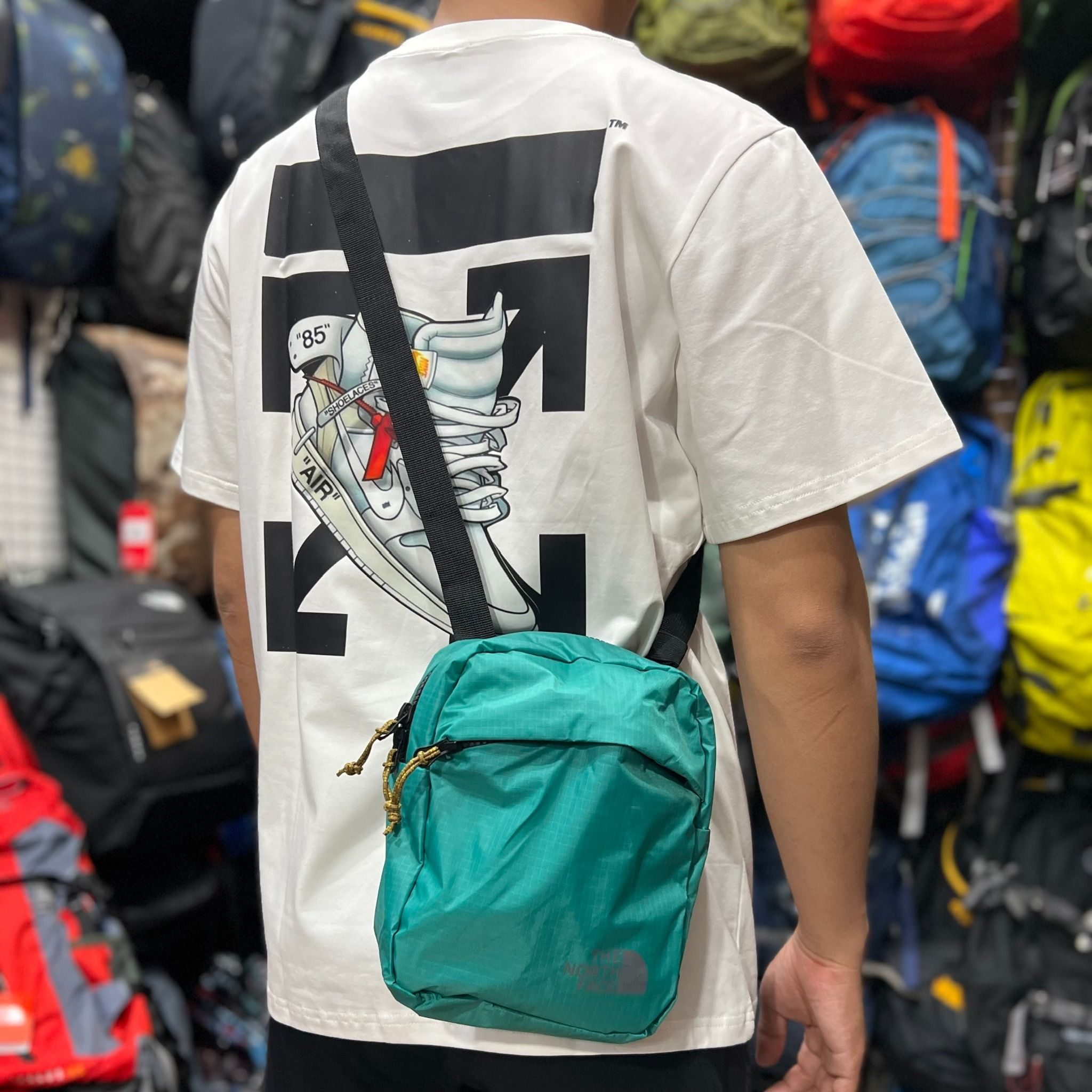 Túi đeo chéo, túi đeo vai nam nữ The North Face Glam Shoulder 3L thiết kế siêu nhẹ nhỏ gọn có thể xếp gọn thành túi nhỏ
