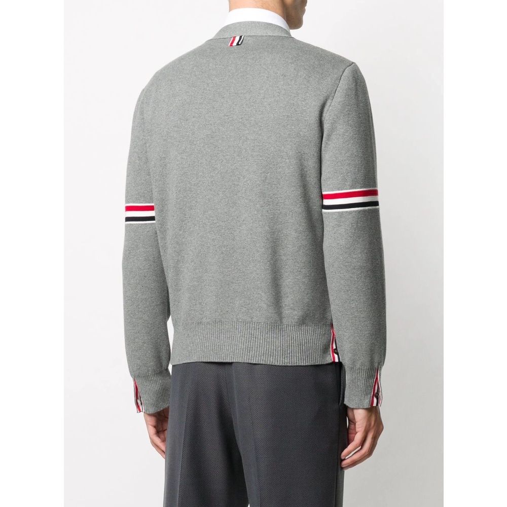  Áo khoác Cardigan nam nữ dệt kim Thom Browne 8835 chất vải len da thiết kế tay áo kẻ vạch cổ áo tim cực sang trọng 