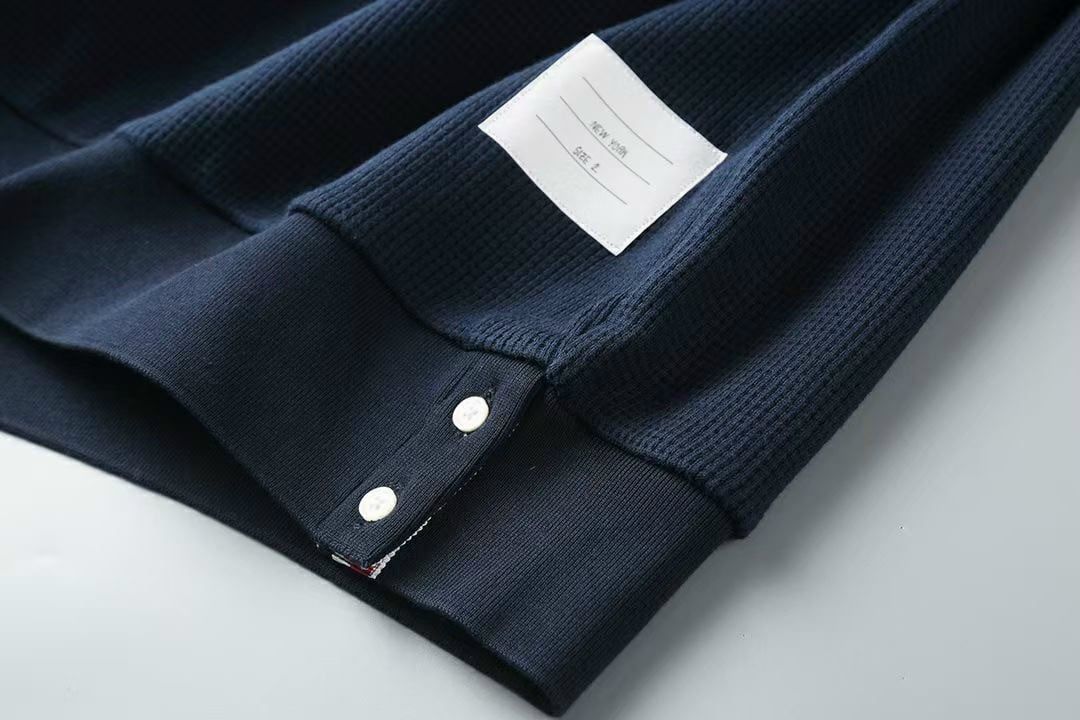Áo tay dài Thom Browne - Hàng xịn cao cấp