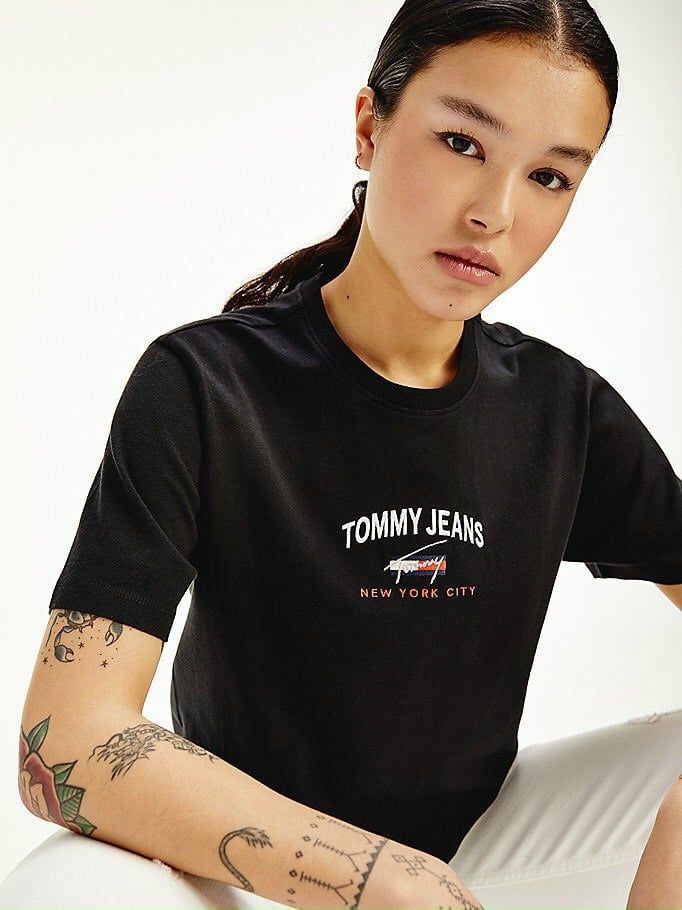 Áo thun nữ Tommy