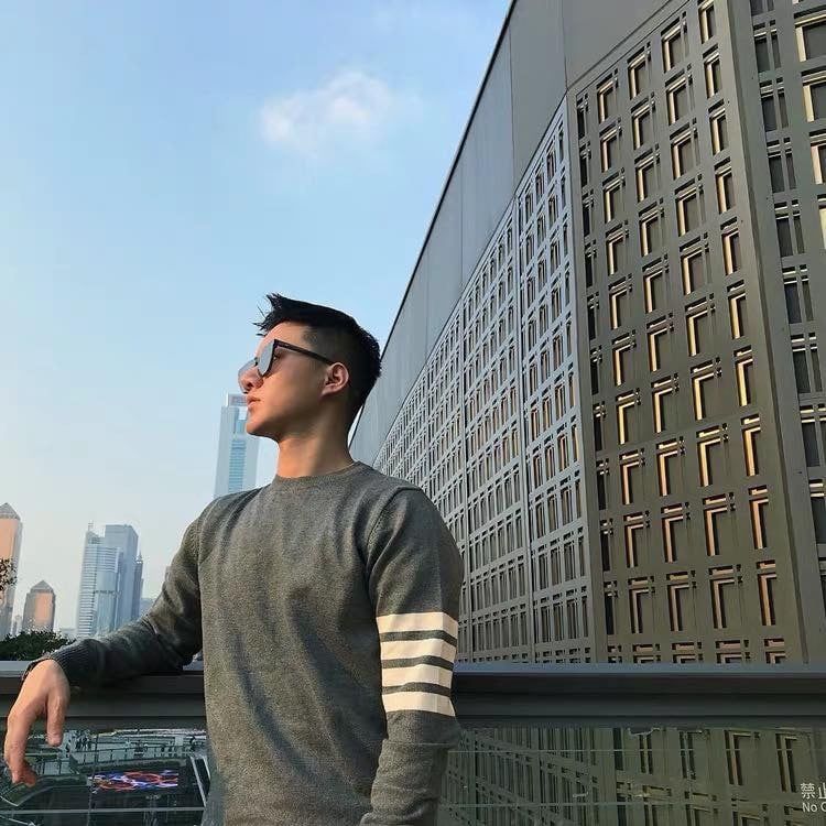 Áo thun tay dài nam nữ form slim fit Thom Browne 4-Bar 20216 Sweater chất vải len bông thiết kế tay áo kẻ sọc cao cấp