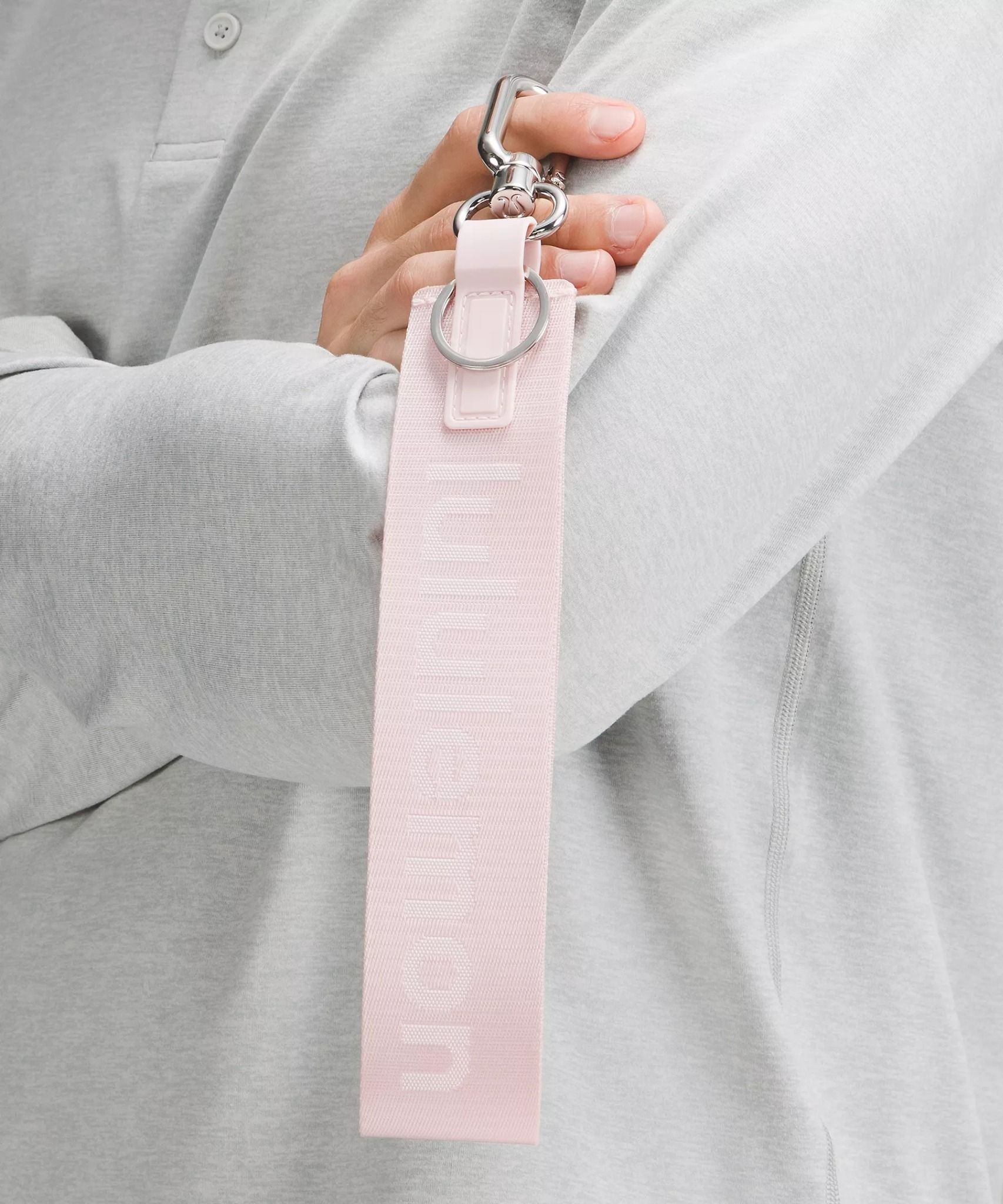 Móc Khóa LULULEMON NEVER LOST KEYCHAIN Không Rỉ Sét Thời Trang Sang Chảnh