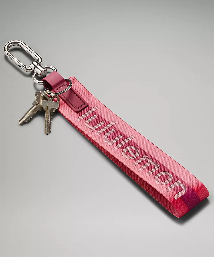 Móc Khóa LULULEMON NEVER LOST KEYCHAIN Không Rỉ Sét Thời Trang Sang Chảnh