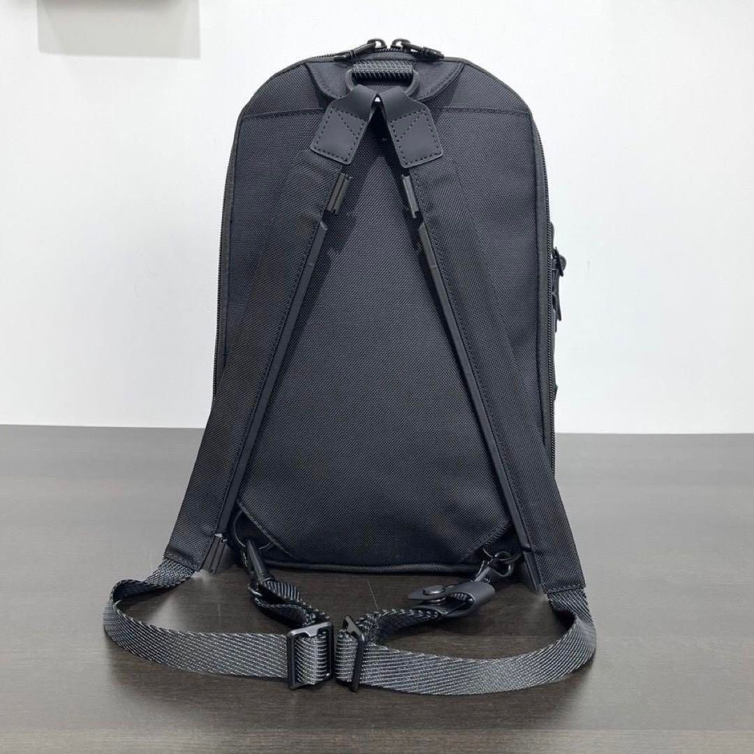 Túi Đeo Trước Ngực TUMI ALPHA BRAVO NIGHT SLING BAG Đa Chức Năng