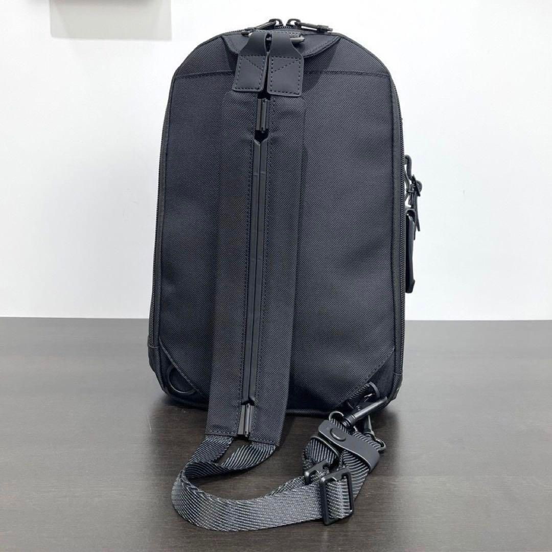 Túi Đeo Trước Ngực TUMI ALPHA BRAVO NIGHT SLING BAG Đa Chức Năng