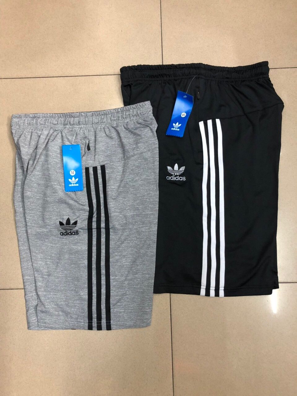Quần Short Adidas 3 Sọc