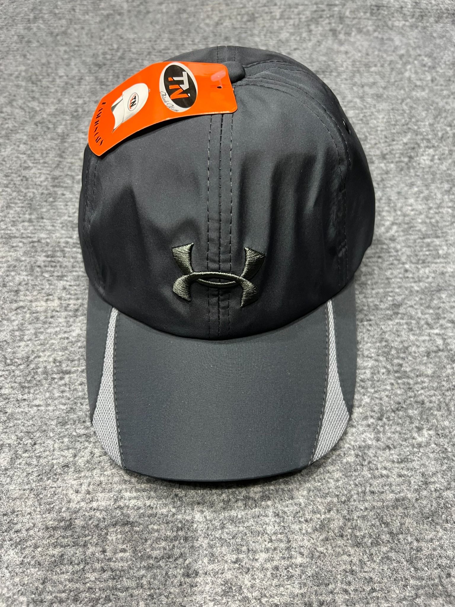 Nón UNDER ARMOUR lưỡi trai - thời trang nam nữ - chất liệu dù - thoáng mát trẻ trung năng động