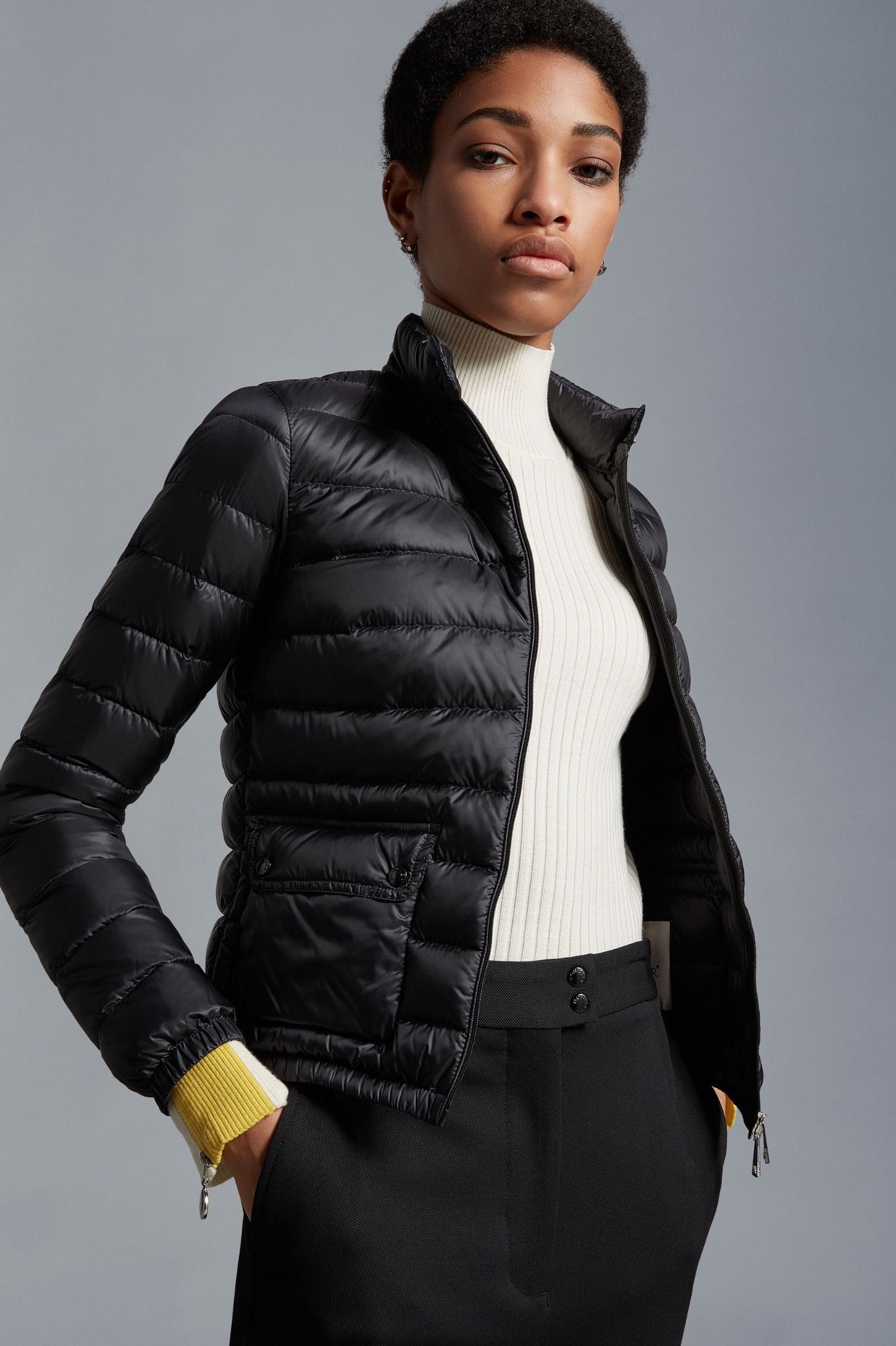 Áo Khoác Nữ MONCLER LANS SHORT DOWN JACKET
