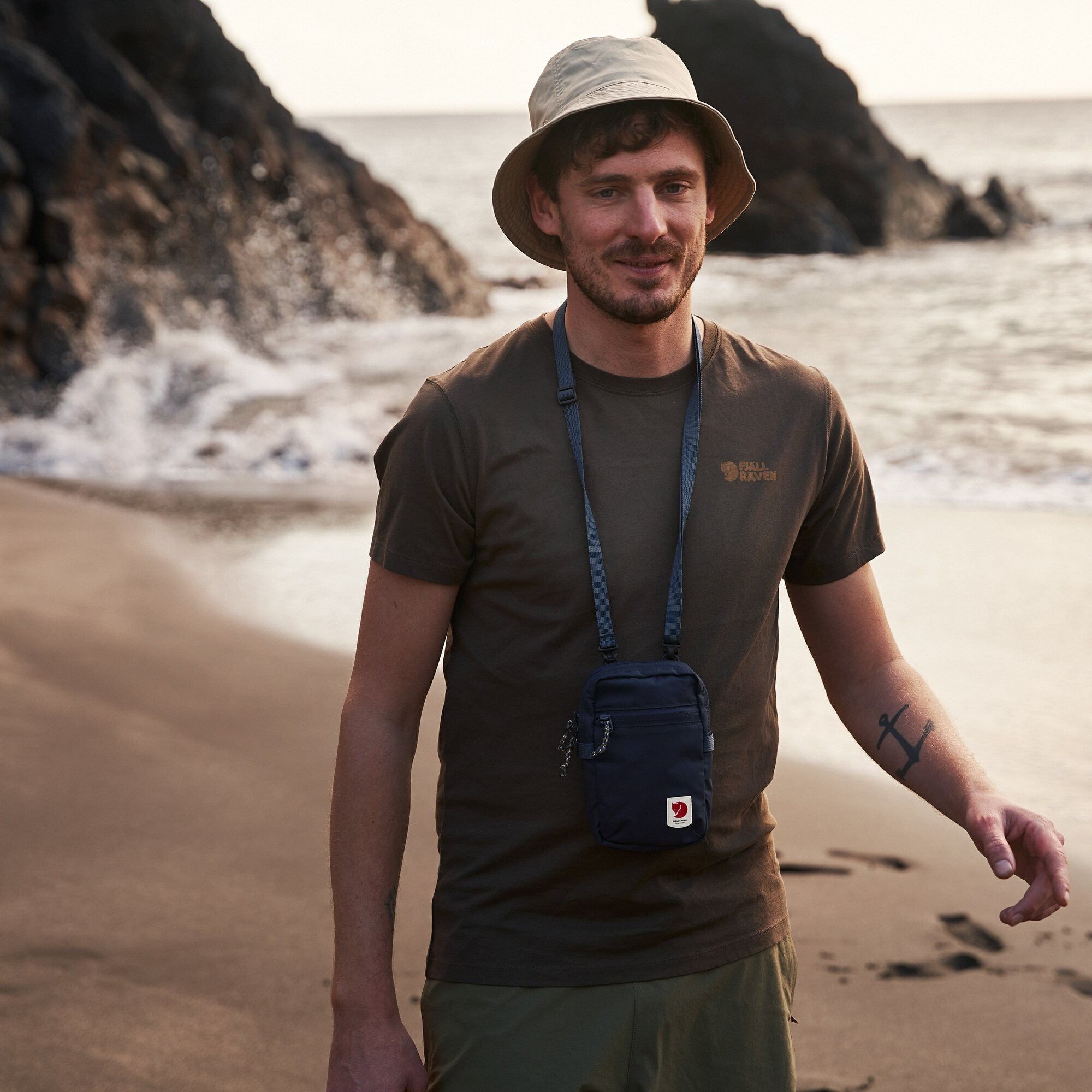 Túi Đeo Chéo FJALLRAVEN HIGH COAST POCKET