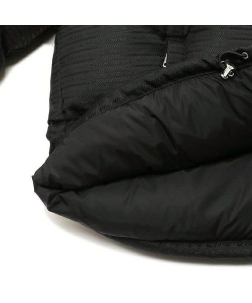 Áo Khoác Giữ Nhiệt PRADA BLACK RE-NYLON HOODED DOWN JACKET