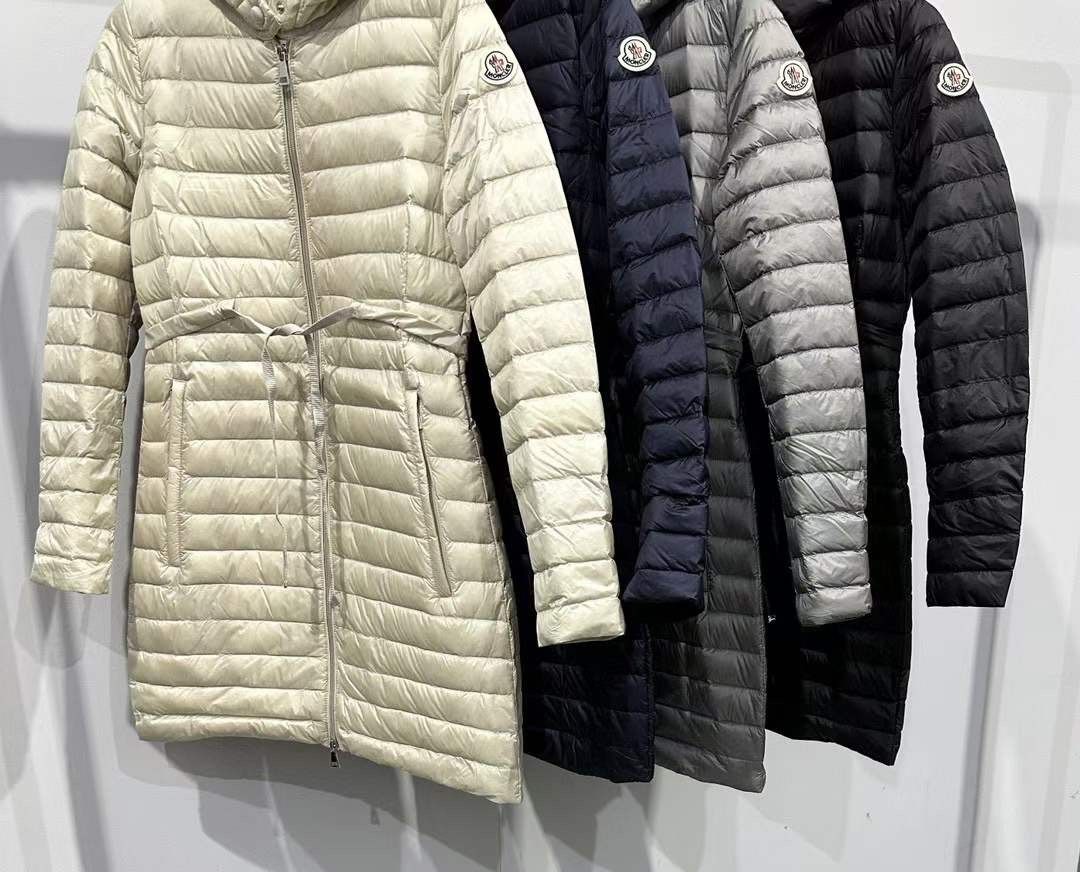 Áo Mangto MONCLER BARBEL Dáng Dài Nữ Mùa Đông Có Mủ - Thắt Lưng Thời Trang Chống Thấm Nước