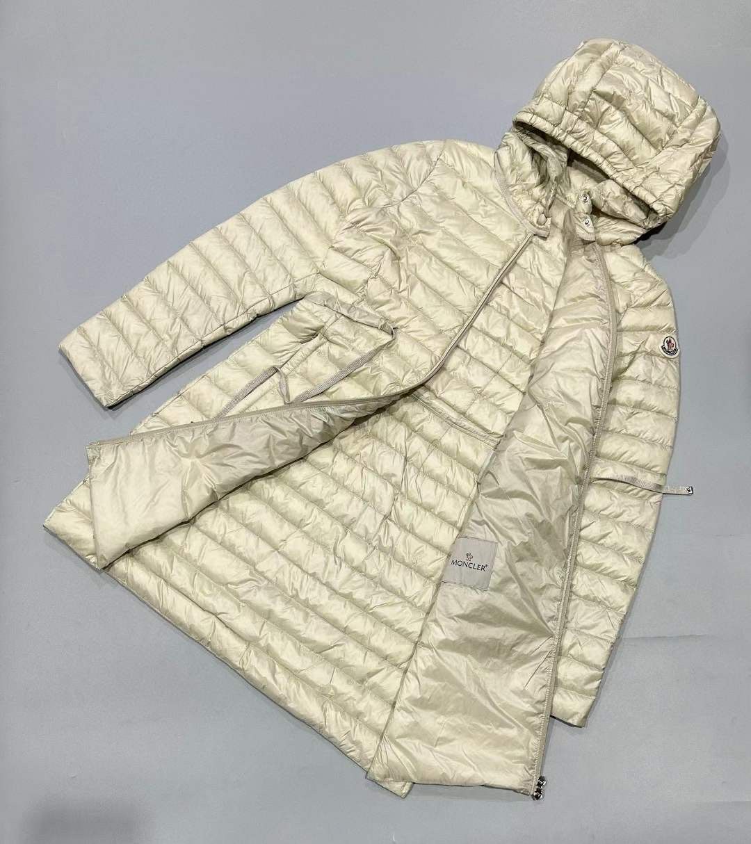 Áo Mangto MONCLER BARBEL Dáng Dài Nữ Mùa Đông Có Mủ - Thắt Lưng Thời Trang Chống Thấm Nước